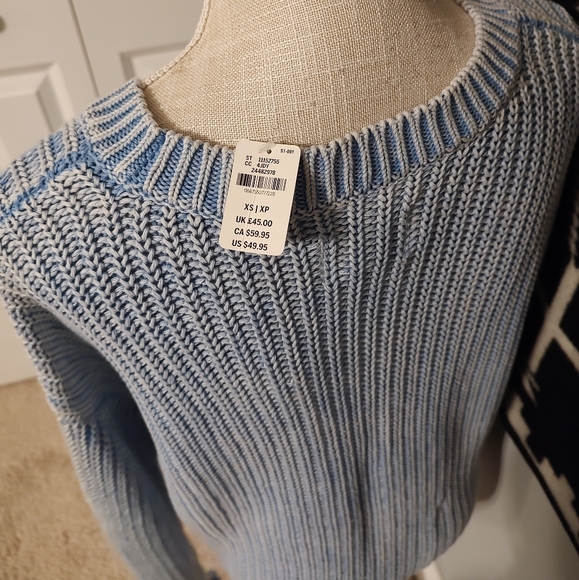 💙NWT Forenza Love Pink (2019) VNeck Oversized Campus Fit Sweater, Baby Blue, XS - Picture 5 of 9